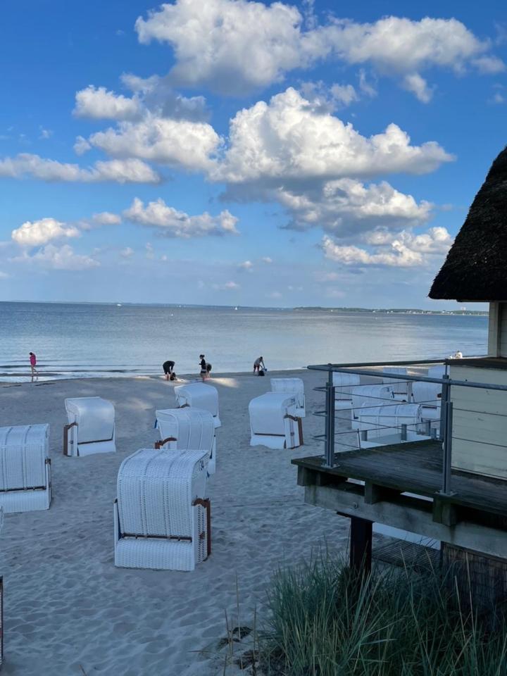 Traumhaftes Familiendomizil In Scharbeutz - Strand 500M, Kostenlos Parken, Garten Zewnętrze zdjęcie